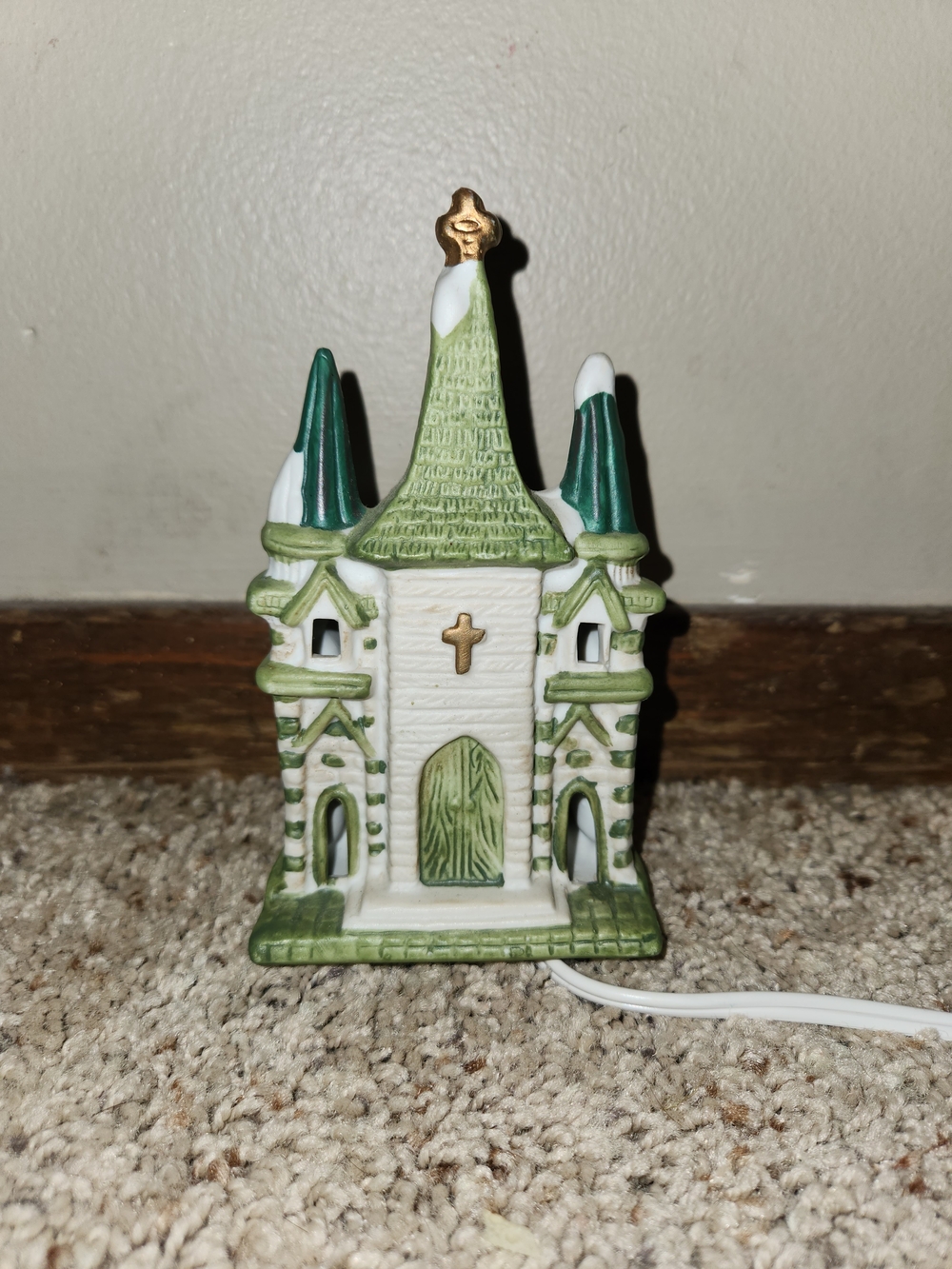 Source Unknown Vintage Green, White & Gold Ceramic Church Night Light